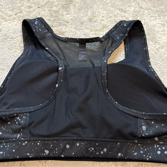 Puma 4Keeps Black Galaxy Print Sports Bra With Mesh Back Size Large - Picture 9 of 10